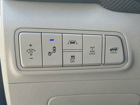 Used 2019 Hyundai Tucson Sport w/ Cargo Package image 26