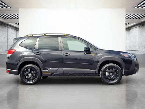 Used 2022 Subaru Forester Wilderness w/ Wilderness Package AWD/4WD image 4