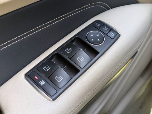 Used 2017 Mercedes-Benz E 400 Cabriolet image 20