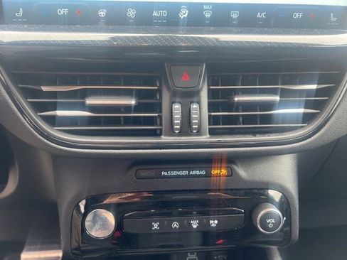 Used 2024 Ford Escape ST-Line w/ Tech Pack #1 AWD/4WD image 27
