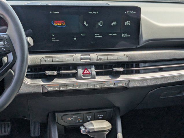 Used 2025 Kia K4 FWD image 13