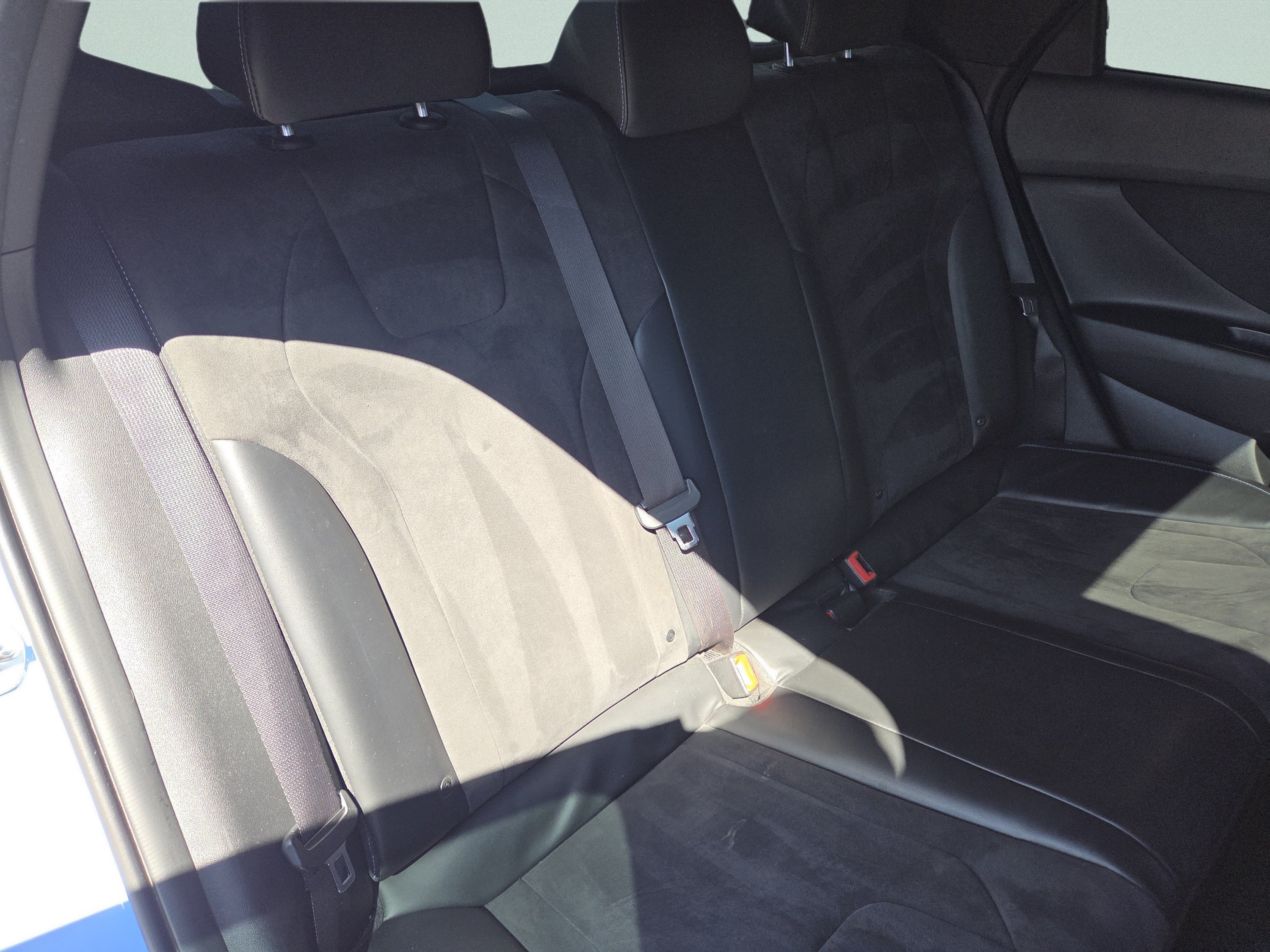 Used 2022 Hyundai Elantra N FWD image 5