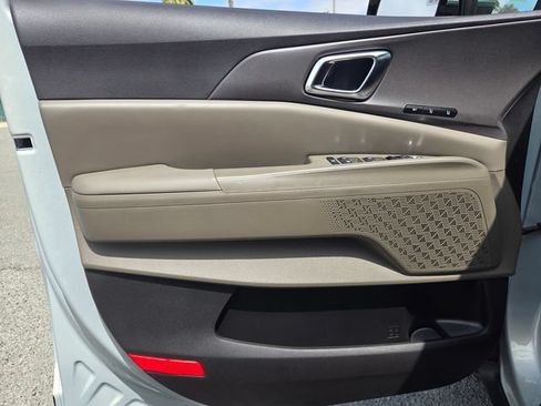 New 2026 Kia Carnival EX FWD image 14