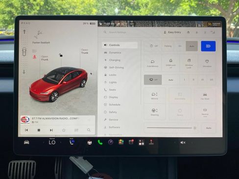 Used 2024 Tesla Model 3 Standard Range RWD image 29