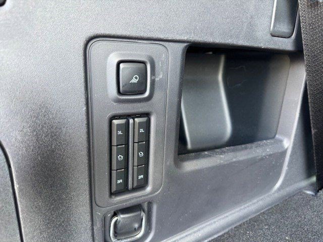 Used 2025 Ford Expedition Platinum w/ Driver's Package AWD/4WD image 35