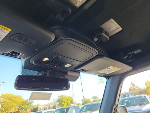 New 2025 Ford Bronco Outer Banks w/ Sasquatch Package image 30