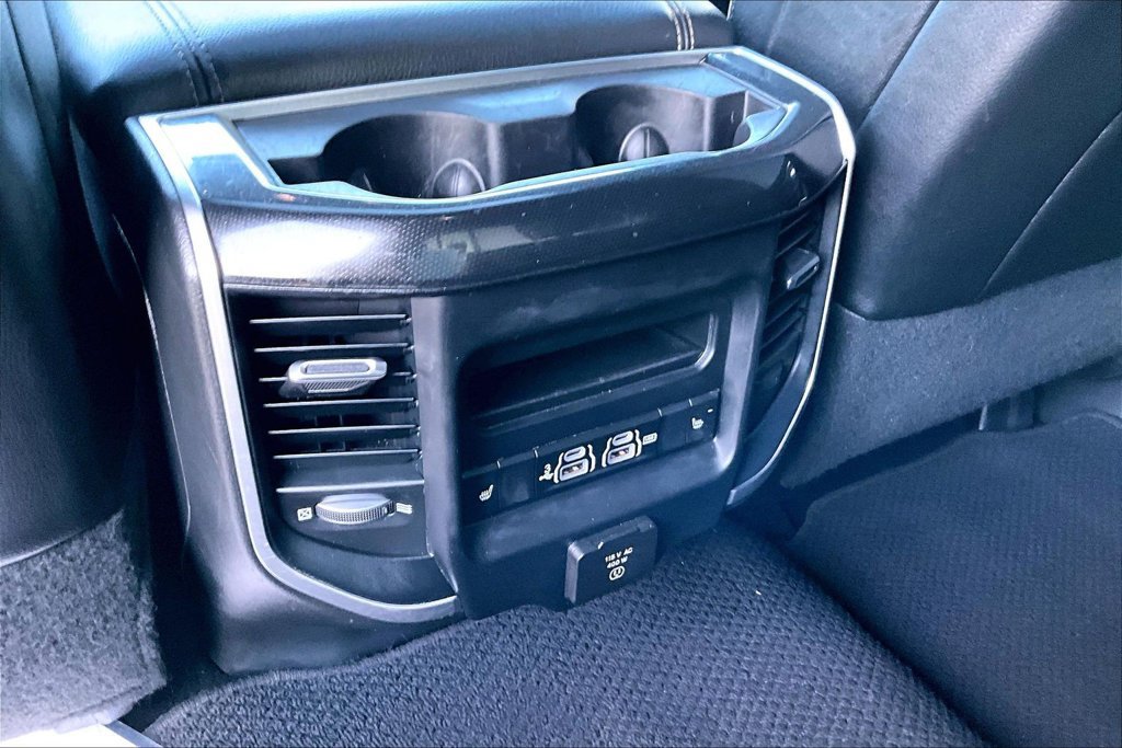 Used 2020 RAM 2500 Laramie AWD/4WD image 12