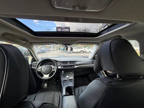 Used 2013 Lexus CT 200h image 43