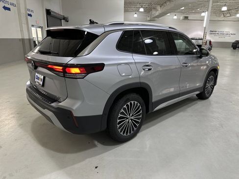 New 2026 Volkswagen Tiguan S FWD image 9