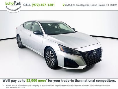 Used 2024 Nissan Altima 2.5 SV