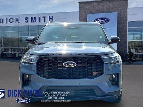 Certified 2025 Ford Explorer ST AWD/4WD image 2