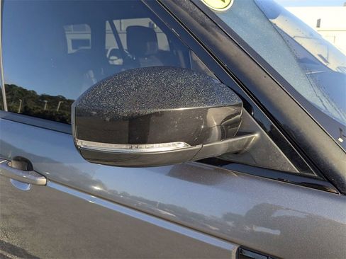 Used 2019 Land Rover Range Rover Supercharged image 12