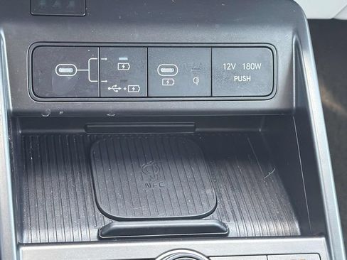 Used 2024 Hyundai Kona SEL w/ Convenience Package FWD image 18