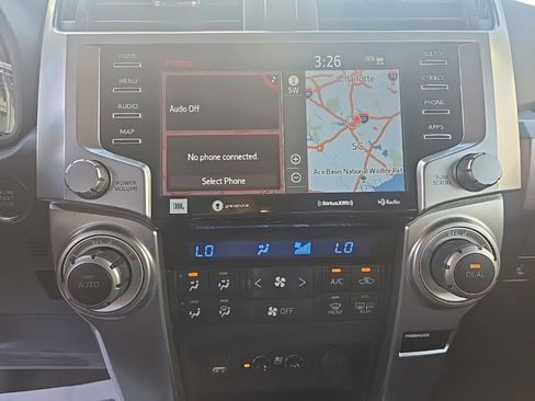 Used 2021 Toyota 4Runner Limited image 25