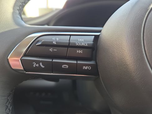 Used 2025 MAZDA CX-30 AWD 2.5 S w/ Premium Package image 18