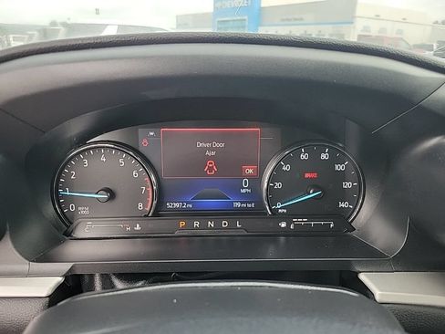 Used 2022 Ford Explorer XLT w/ Equipment Group 202A RWD image 25