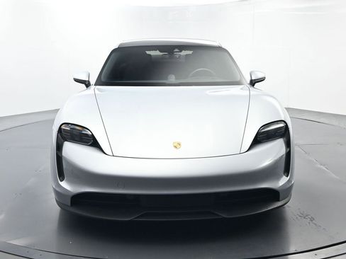 Certified 2021 Porsche Taycan image 18