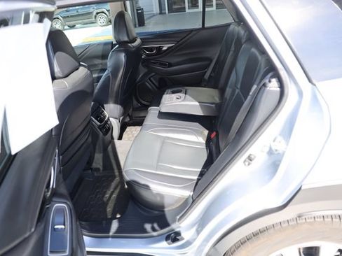 Used 2025 Subaru Outback Touring AWD/4WD image 55