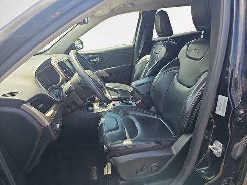 Certified 2017 Jeep Cherokee Limited AWD/4WD image 12