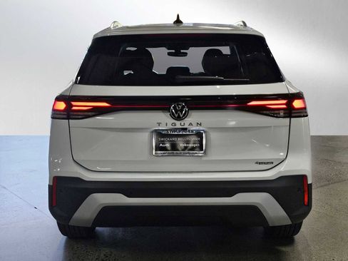 New 2025 Volkswagen Tiguan S image 4