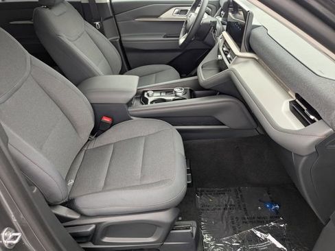 New 2026 Ford Explorer Active AWD/4WD image 23