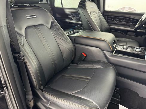 Used 2024 Ford Expedition Max Platinum image 38