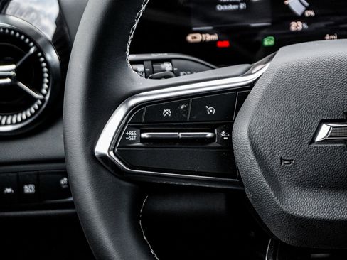 New 2026 Chevrolet Blazer EV LT image 25