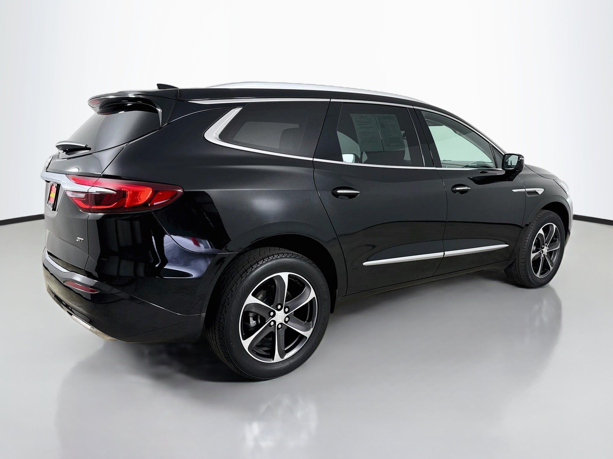 Used 2020 Buick Enclave Essence w/ Sun And Navigation Package FWD image 8