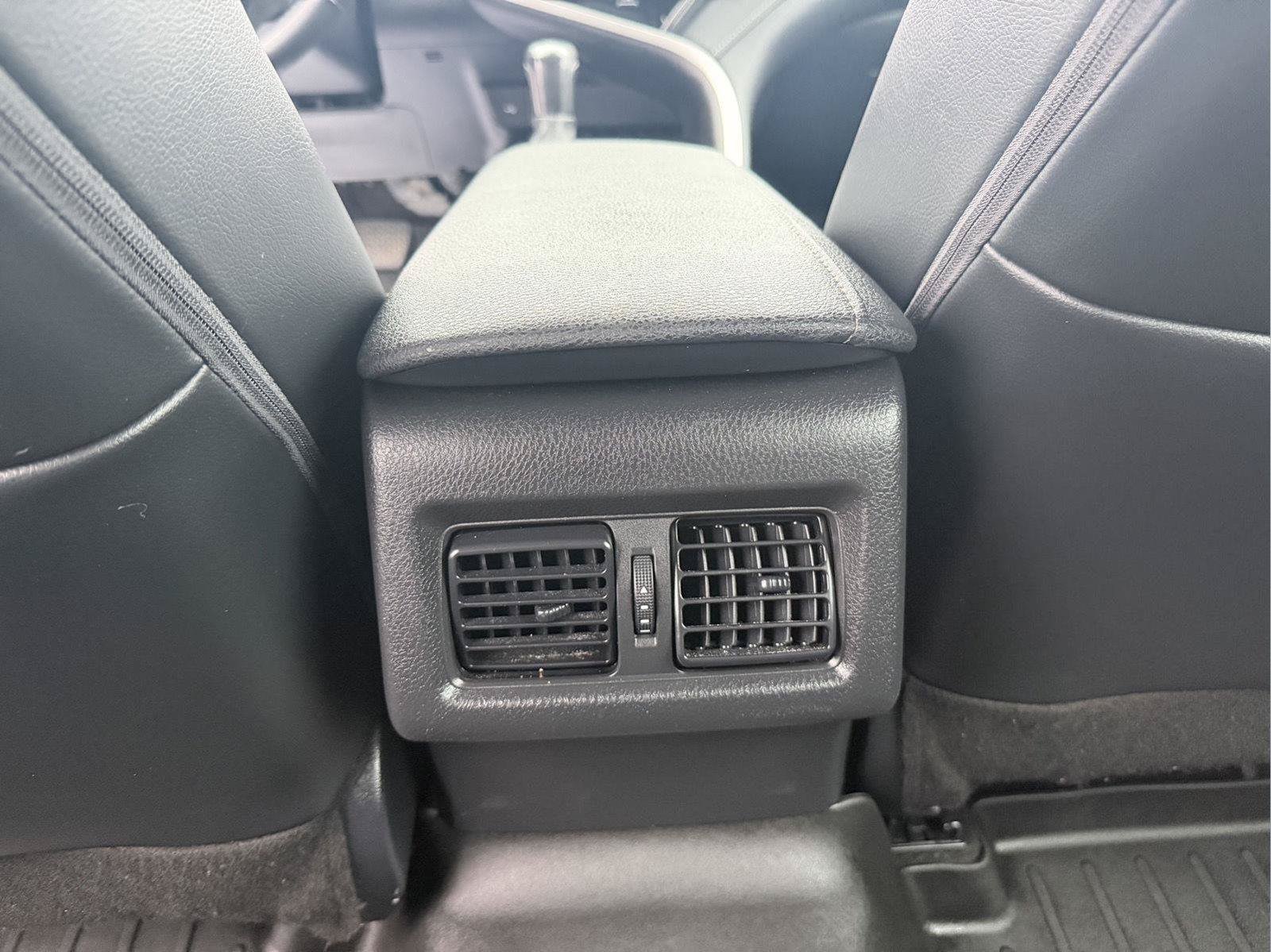 Used 2023 Toyota Camry XSE FWD image 14
