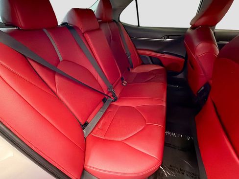 Used 2021 Toyota Camry XSE image 14