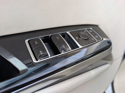 New 2026 Cadillac Escalade ESV Platinum Sport w/ LPO, ONYX Package image 12