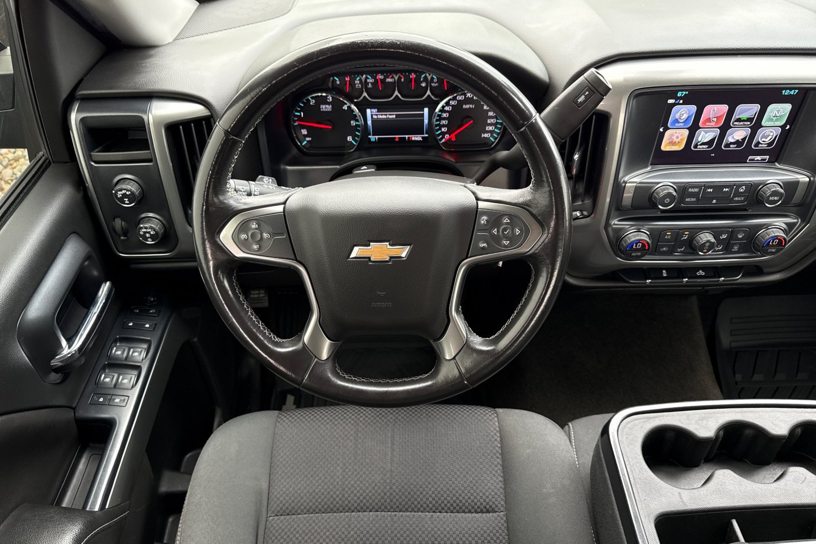 Used 2018 Chevrolet Silverado 1500 LT w/ LT Eassist Package AWD/4WD image 14