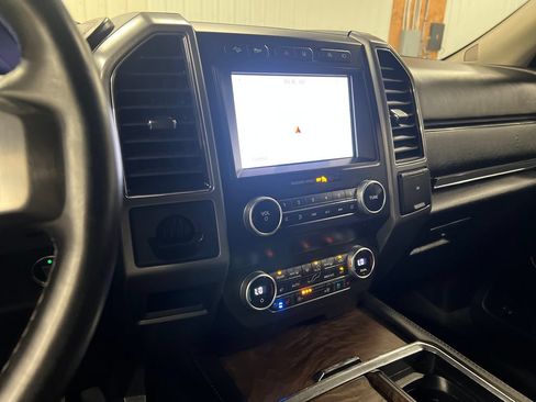 Used 2021 Ford Expedition Max Platinum AWD/4WD image 22