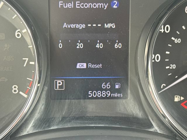 Used 2018 Nissan Rogue S AWD/4WD image 18