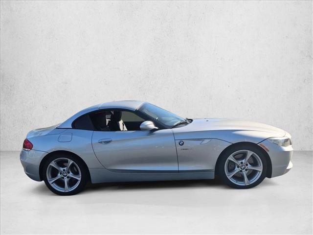 Used 2011 BMW Z4 sDrive30i w/ Premium Pkg RWD image 4