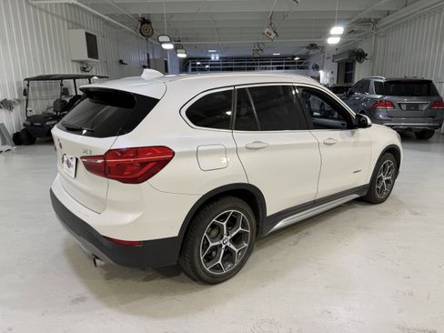 Used 2017 BMW X1 sDrive28i image 5