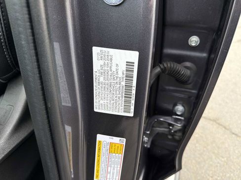 Certified 2023 Honda Pilot Elite image 47