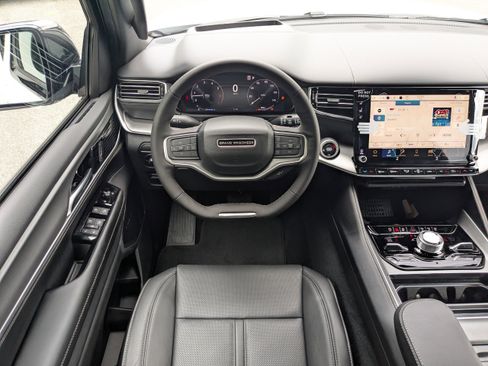 New 2026 Jeep Grand Wagoneer Limited image 14