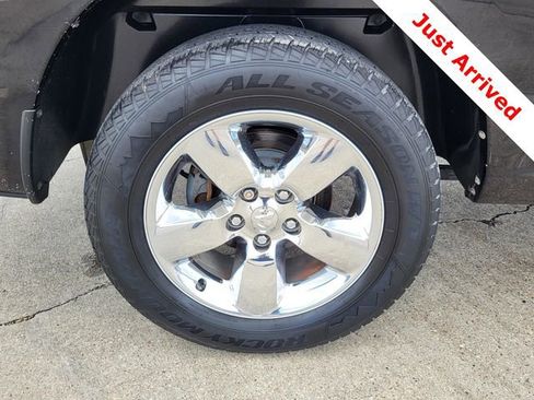 Used 2015 RAM 1500 Express image 27