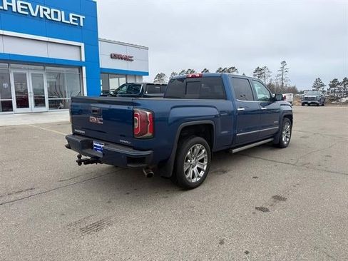 Used 2017 GMC Sierra 1500 Denali w/ Denali Ultimate Package AWD/4WD image 2
