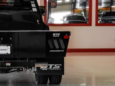 Used 2024 RAM 5500 Tradesman w/ Chrome Appearance Group AWD/4WD image 47