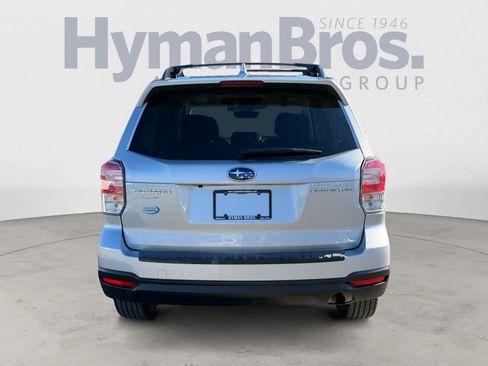 Used 2018 Subaru Forester 2.5i Premium image 4