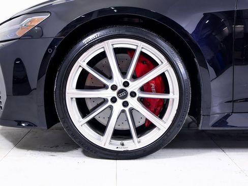 Used 2024 Audi RS 6 performance w/ Executive Package image 24