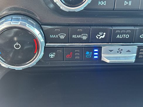 Used 2023 Ford F150 Lariat w/ Equipment Group 502A High AWD/4WD image 25