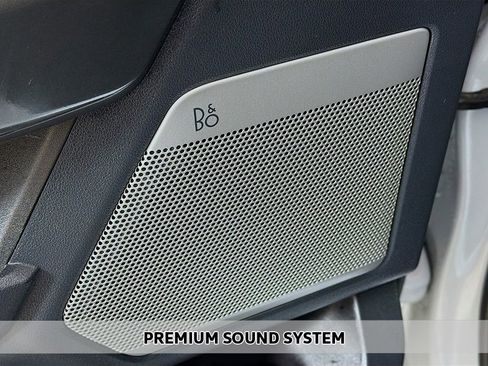 Used 2022 Ford F150 XLT w/ Equipment Group 302A High image 3