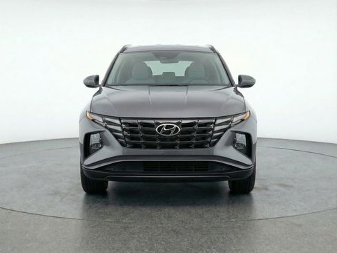 Used 2025 Hyundai Tucson SEL image 2