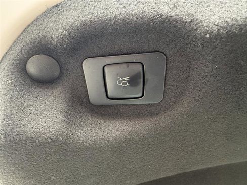 Used 2016 Lincoln MKZ AWD w/ Equipment Group 300A Reserve image 21