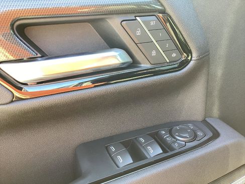 New 2025 GMC Sierra 2500 AT4 w/ Max Trailering Package image 10