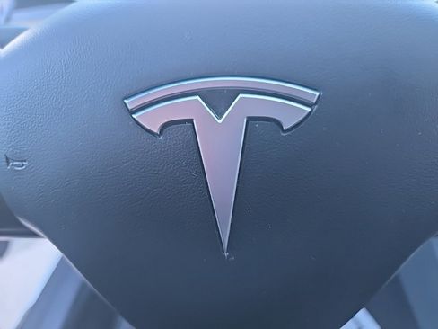 Used 2020 Tesla Model 3 Standard Range Plus image 75