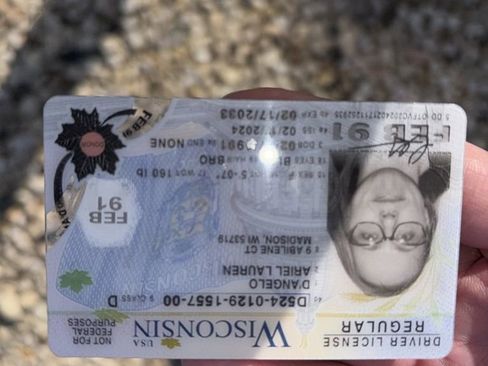 Certified 2025 Volkswagen Taos S image 5